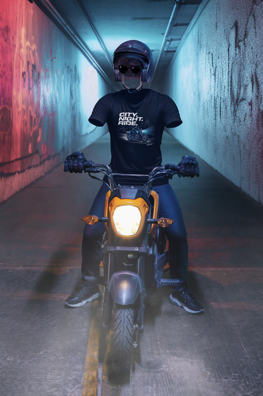 HigherBlanks Premium T-Shirt "City Night Ride"